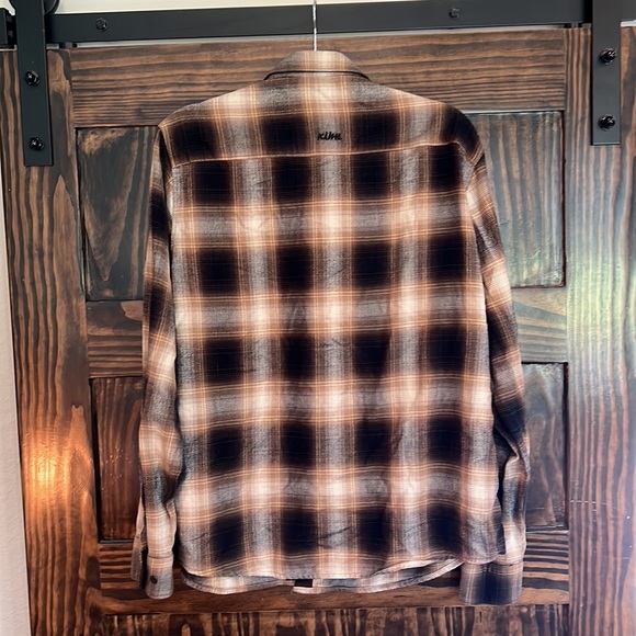 Kuhl Brown and tan plaid flannel - Picture 2 of 3